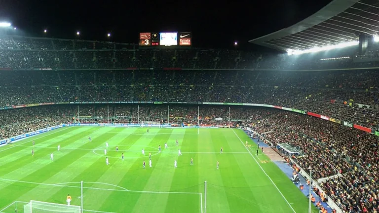 Le Camp Nou, stade du FC Barcelone, un soir de match