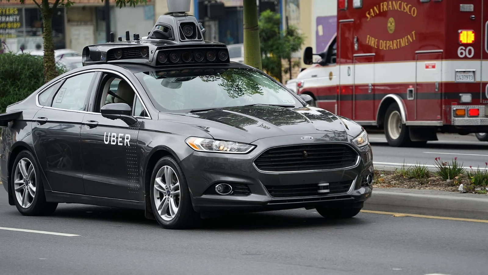 Un véhicule Uber en circulation
